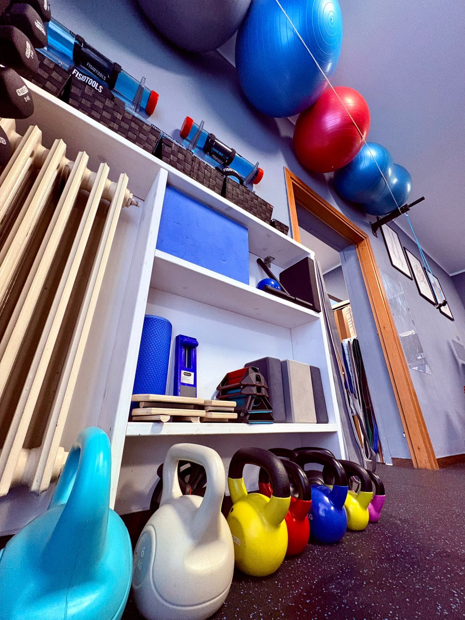 Attrezzatura – kettlebell e fitball